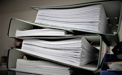 Papiervernichtung Preis: Unterlagen kostengünstig entsorgen